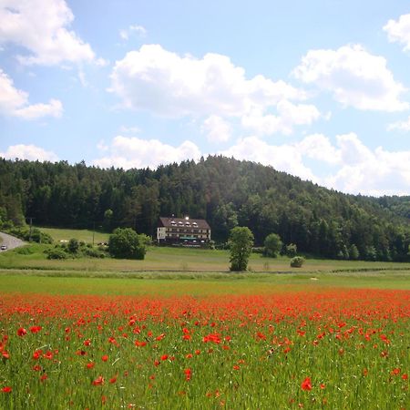 Waldpension Rabeneck Hotel Waischenfeld Exterior photo